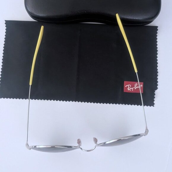 Ray-Ban RB3592